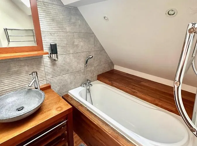 Les Jardins D'ilona - Les Palmiers - Les Bambous Hébergement de vacances